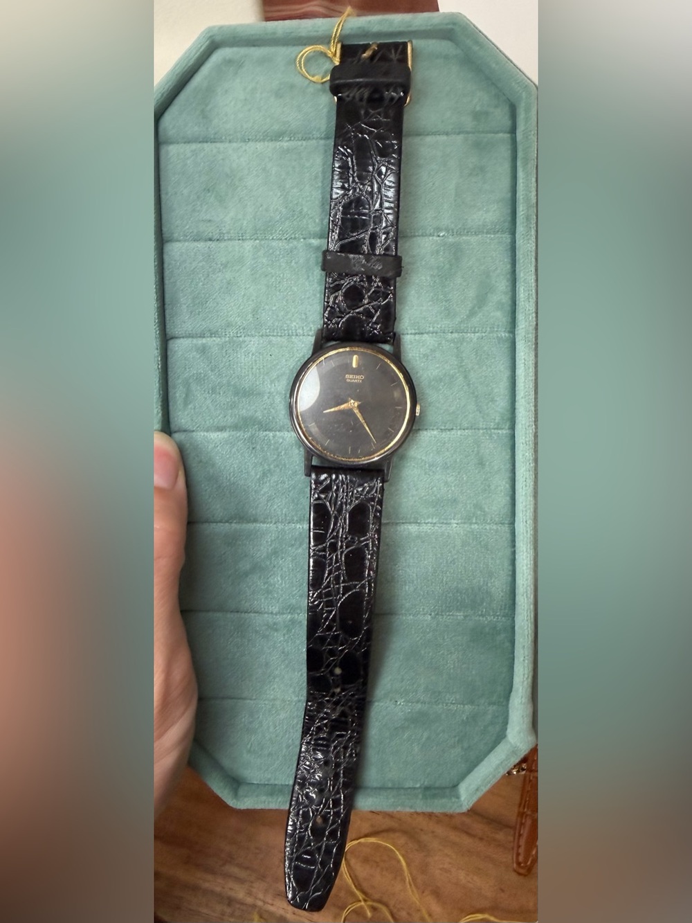 Vintage Seiko Black Dial Watch with Gold Accents and Black Croc Strap- working